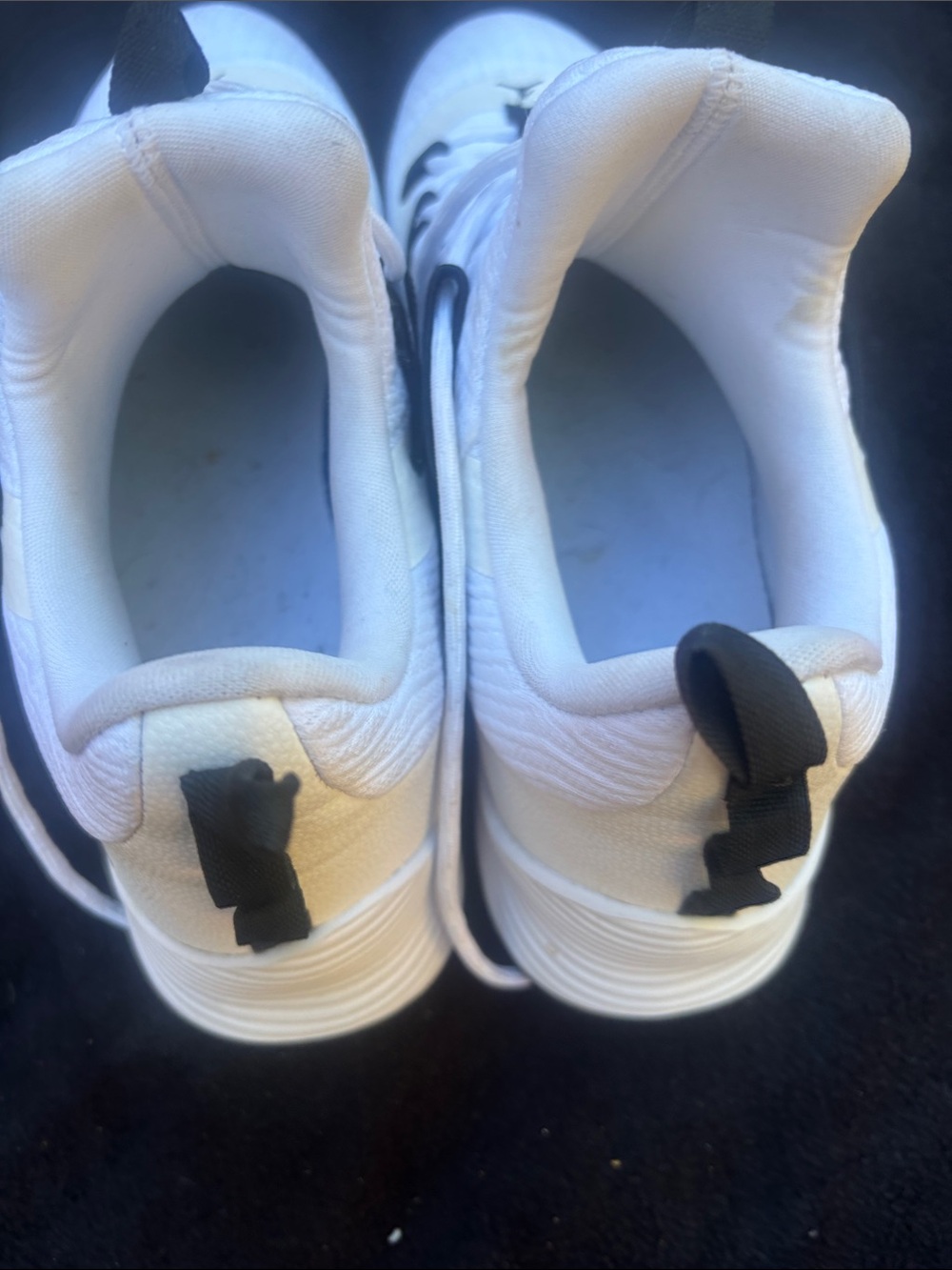 Jordan White and Black Performance Basketball Shoes AH8 110-110 Number. - Picture 2 of 8